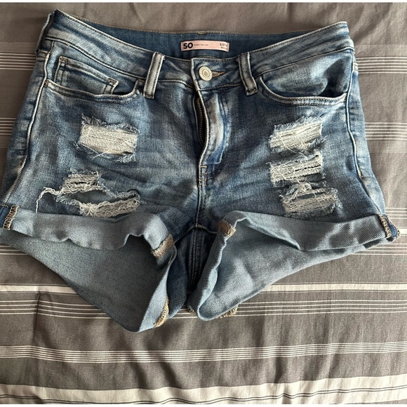 So good life Pants - juniors jean shorts